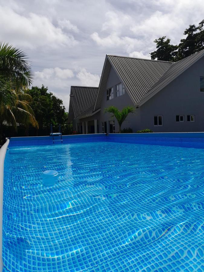 Island Charm Of Praslin Villa Victoria Exterior photo